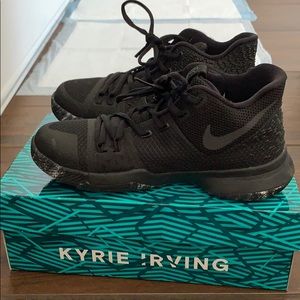 Kyrie 3 (GS)
